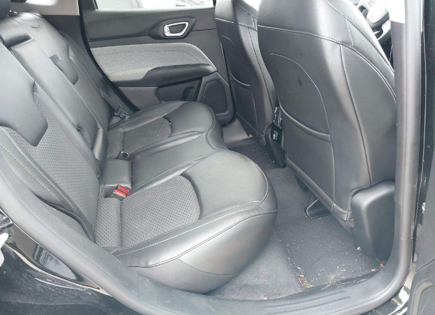 Photo 8 of 2022 Jeep Compass LATITUDE FWD (VIN 3C4NJCBB7NT225626)