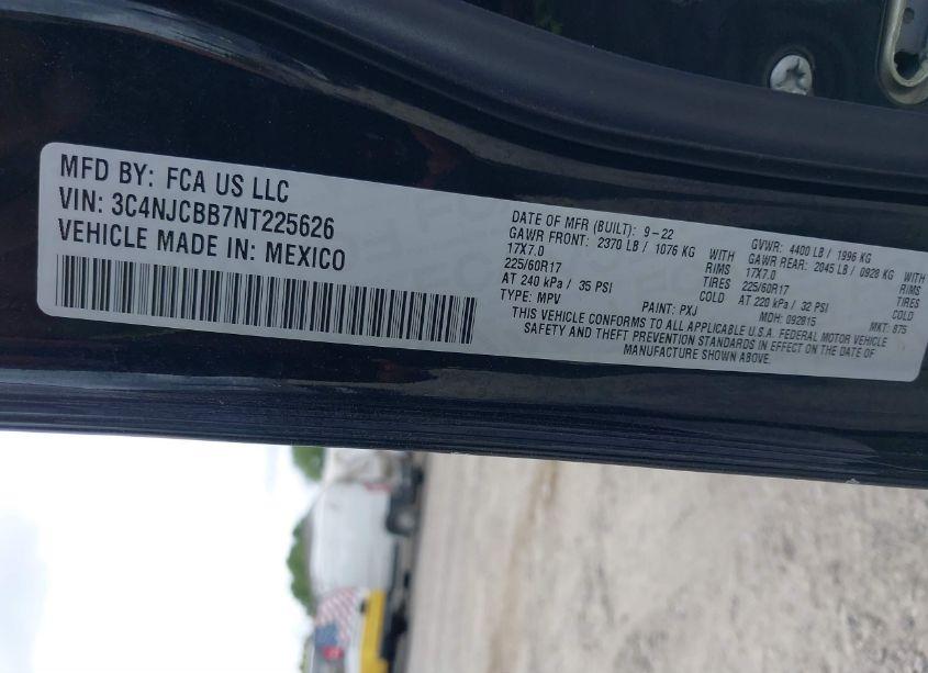 Photo 9 of 2022 Jeep Compass LATITUDE FWD (VIN 3C4NJCBB7NT225626)