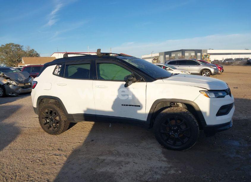 Photo 13 of 2022 Jeep Compass ALTITUDE FWD (VIN 3C4NJCBB7NT234648)