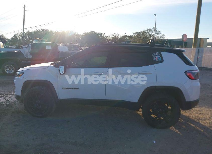 Photo 14 of 2022 Jeep Compass ALTITUDE FWD (VIN 3C4NJCBB7NT234648)