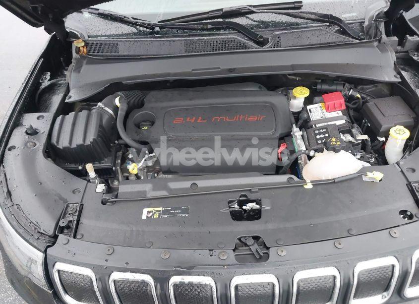 Photo 10 of 2022 Jeep Compass LATITUDE FWD (VIN 3C4NJCBB7NT235136)