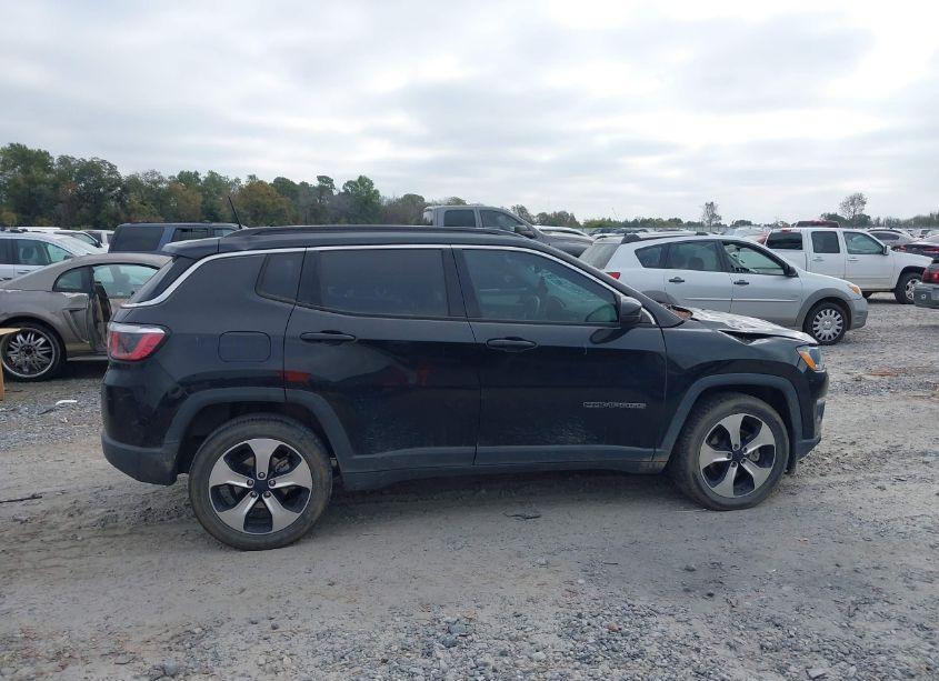 Photo 13 of 2017 Jeep New COMPASS LATITUDE FWD (VIN 3C4NJCBB8HT668811)