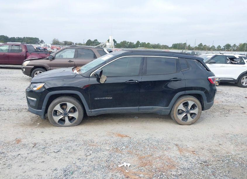 Photo 14 of 2017 Jeep New COMPASS LATITUDE FWD (VIN 3C4NJCBB8HT668811)