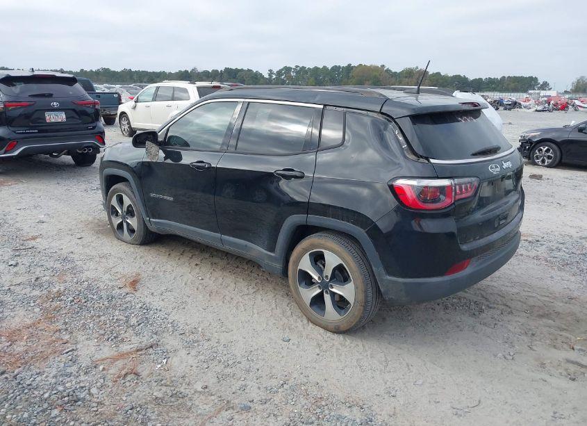 Photo 3 of 2017 Jeep New COMPASS LATITUDE FWD (VIN 3C4NJCBB8HT668811)