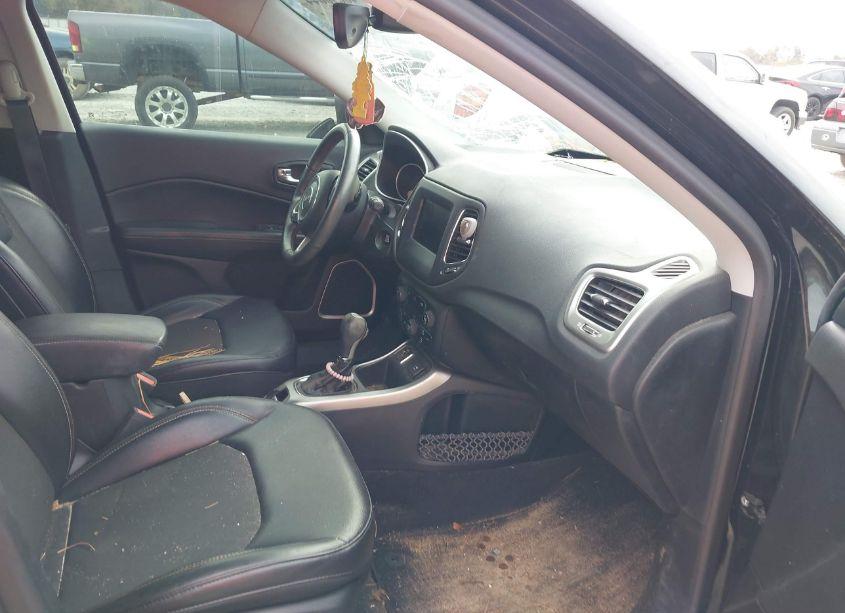 Photo 5 of 2017 Jeep New COMPASS LATITUDE FWD (VIN 3C4NJCBB8HT668811)