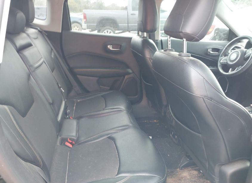 Photo 8 of 2017 Jeep New COMPASS LATITUDE FWD (VIN 3C4NJCBB8HT668811)