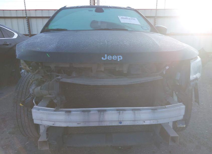 Photo 12 of 2018 Jeep Compass LATITUDE FWD (VIN 3C4NJCBB8JT108616)