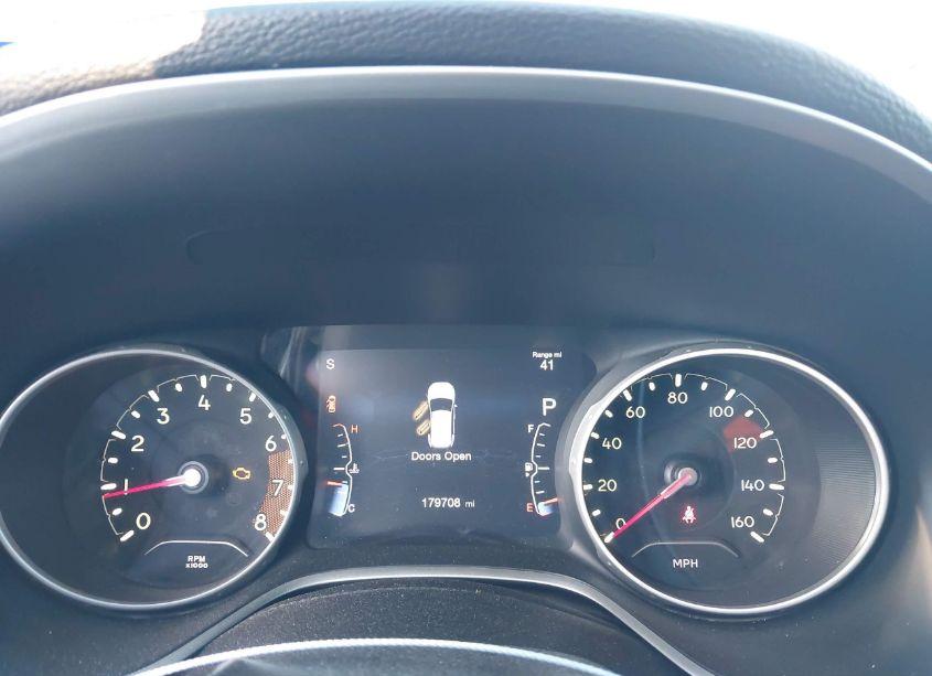 Photo 7 of 2018 Jeep Compass LATITUDE FWD (VIN 3C4NJCBB8JT108616)