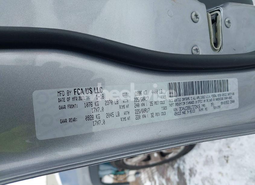 Photo 9 of 2018 Jeep Compass LATITUDE FWD (VIN 3C4NJCBB8JT272416)