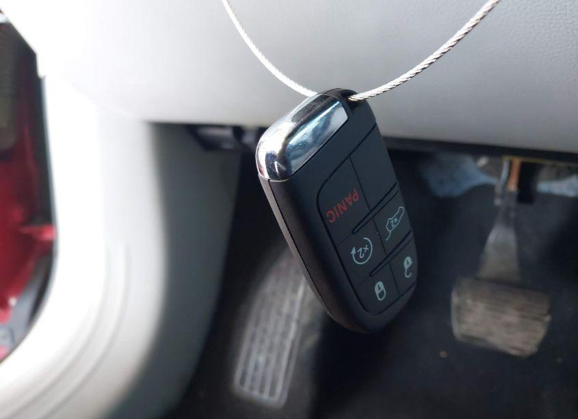 Photo 11 of 2019 Jeep Compass SUN AND WHEEL FWD (VIN 3C4NJCBB8KT652633)