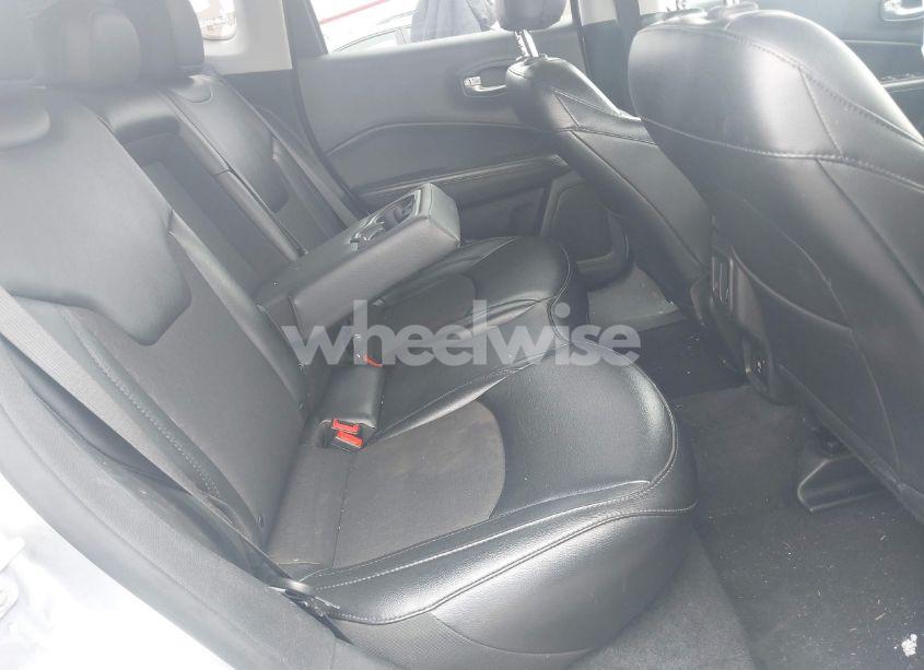 Photo 8 of 2020 Jeep Compass ALTITUDE FWD (VIN 3C4NJCBB8LT105248)