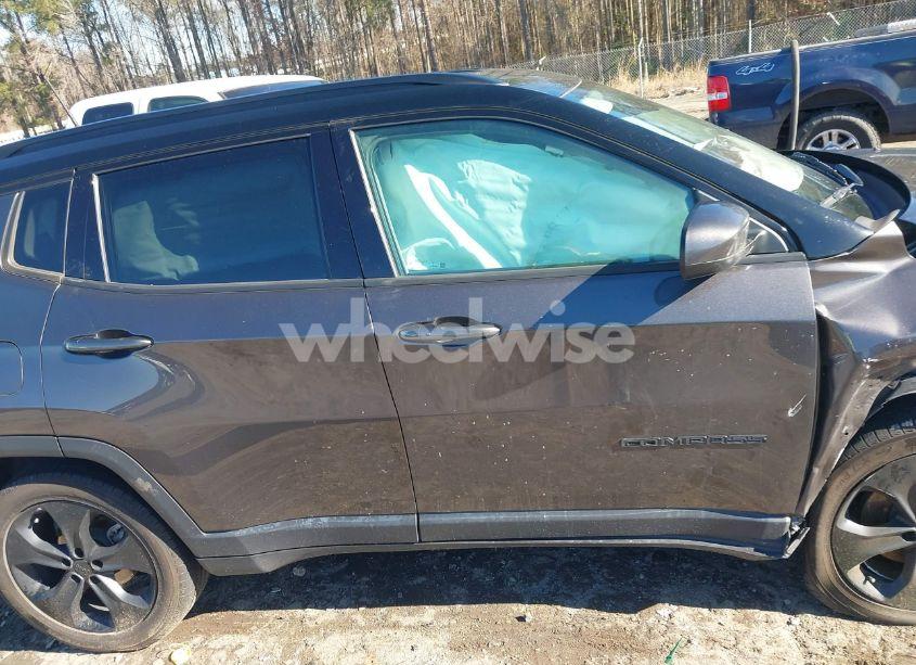 Photo 14 of 2020 Jeep Compass ALTITUDE FWD (VIN 3C4NJCBB8LT141103)