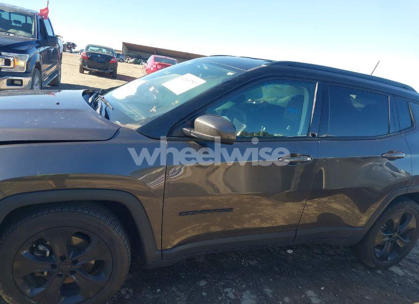 Photo 15 of 2020 Jeep Compass ALTITUDE FWD (VIN 3C4NJCBB8LT141103)