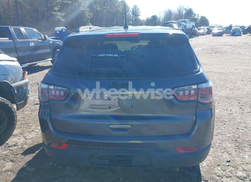 Photo 17 of 2020 Jeep Compass ALTITUDE FWD (VIN 3C4NJCBB8LT141103)