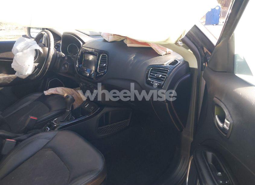 Photo 5 of 2020 Jeep Compass ALTITUDE FWD (VIN 3C4NJCBB8LT141103)