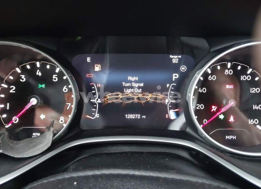Photo 7 of 2020 Jeep Compass ALTITUDE FWD (VIN 3C4NJCBB8LT141103)