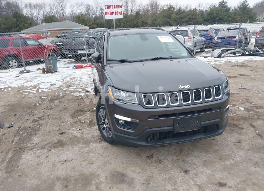 2017 Jeep New COMPASS LATITUDE FWD (VIN 3C4NJCBB9HT682278) main photo