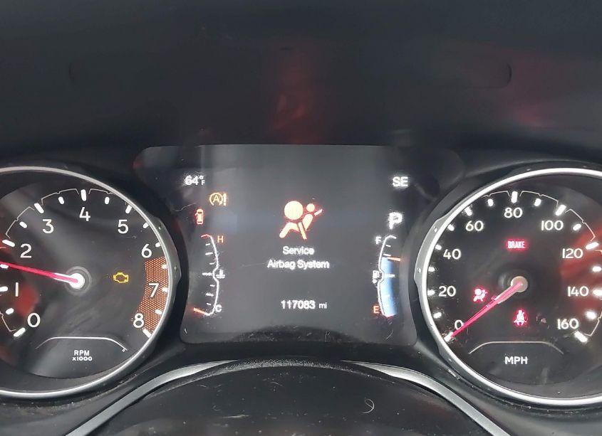 Photo 7 of 2018 Jeep Compass LATITUDE FWD (VIN 3C4NJCBB9JT233611)