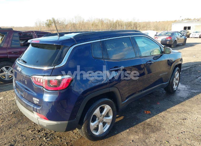 Photo 4 of 2018 Jeep Compass LATITUDE FWD (VIN 3C4NJCBB9JT368863)