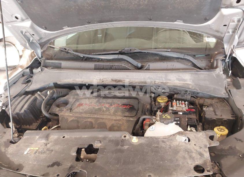 Photo 10 of 2018 Jeep Compass LATITUDE FWD (VIN 3C4NJCBB9JT462130)