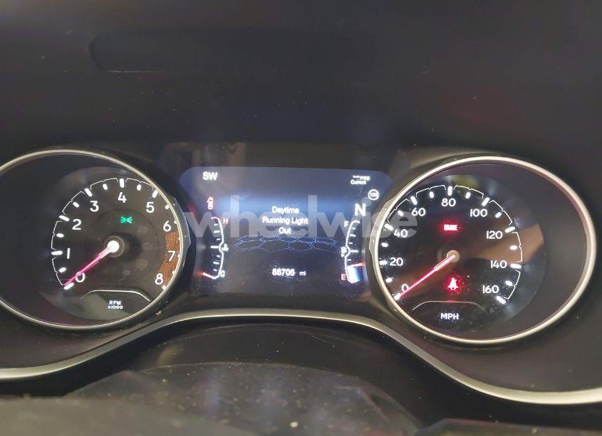 Photo 7 of 2018 Jeep Compass LATITUDE FWD (VIN 3C4NJCBB9JT462130)