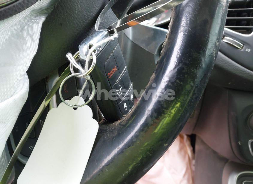 Photo 11 of 2019 Jeep Compass LATITUDE FWD (VIN 3C4NJCBB9KT654889)