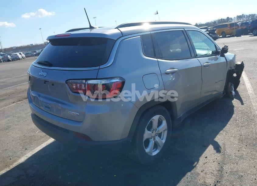 Photo 4 of 2019 Jeep Compass LATITUDE FWD (VIN 3C4NJCBB9KT736881)