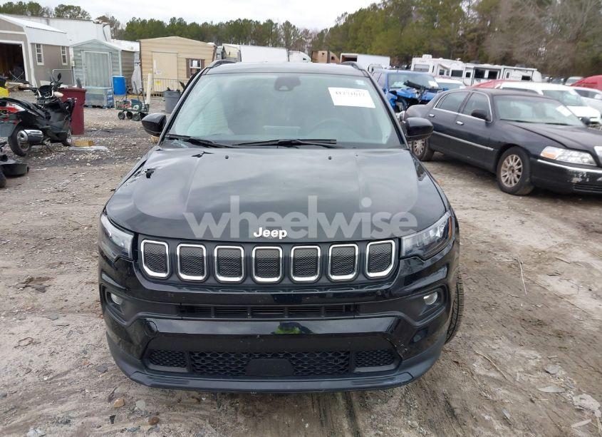 Photo 12 of 2022 Jeep Compass LATITUDE FWD (VIN 3C4NJCBB9NT182570)