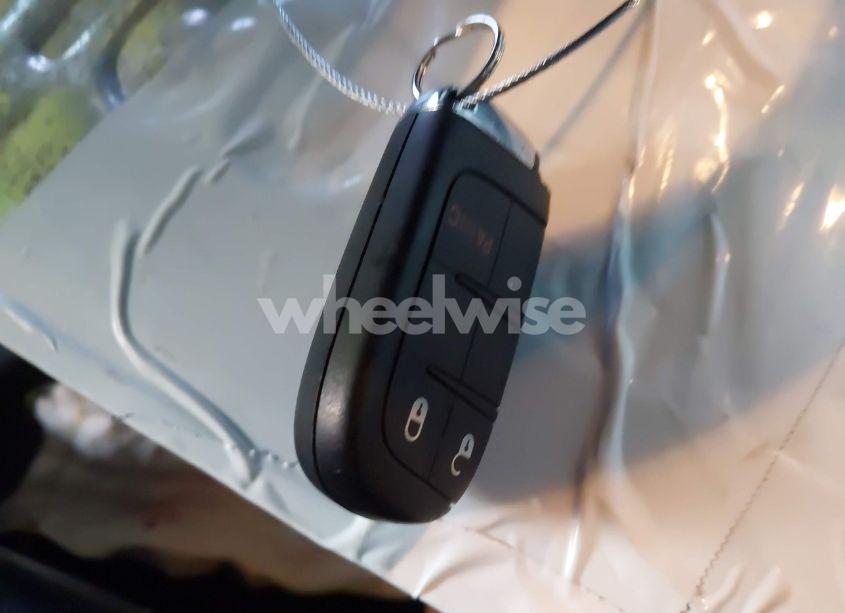 Photo 11 of 2018 Jeep Compass LATITUDE FWD (VIN 3C4NJCBBXJT467997)