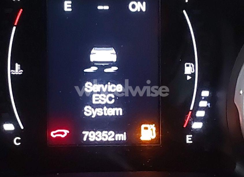 Photo 16 of 2018 Jeep Compass LATITUDE FWD (VIN 3C4NJCBBXJT467997)