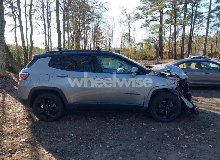 Photo 13 of 2019 Jeep Compass ALTITUDE FWD (VIN 3C4NJCBBXKT636840)