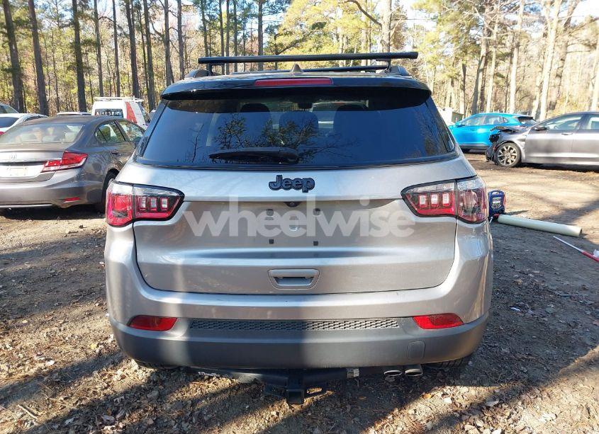 Photo 16 of 2019 Jeep Compass ALTITUDE FWD (VIN 3C4NJCBBXKT636840)