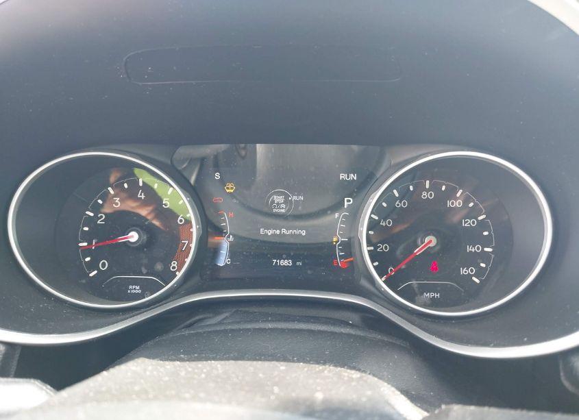 Photo 16 of 2019 Jeep Compass LATITUDE FWD (VIN 3C4NJCBBXKT843857)