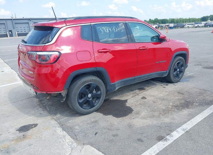 Photo 4 of 2019 Jeep Compass LATITUDE FWD (VIN 3C4NJCBBXKT843857)