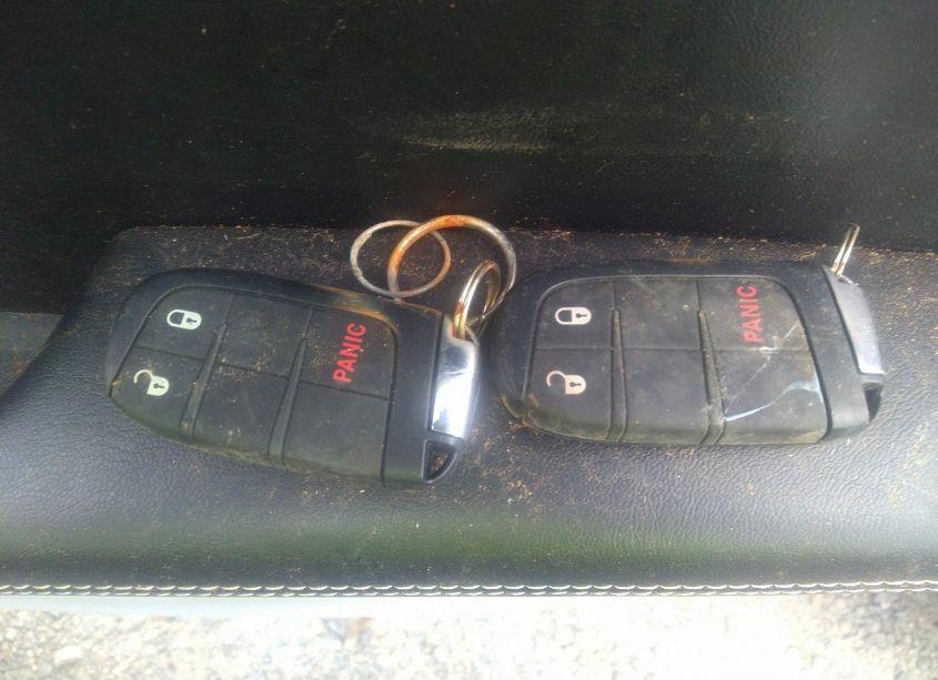 Photo 11 of 2020 Jeep Compass SUN AND WHEEL FWD (VIN 3C4NJCBBXLT212561)