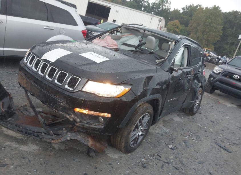 Photo 2 of 2020 Jeep Compass SUN AND WHEEL FWD (VIN 3C4NJCBBXLT212561)