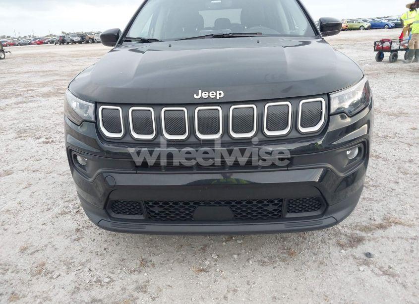 Photo 12 of 2022 Jeep Compass LATITUDE FWD (VIN 3C4NJCBBXNT155765)