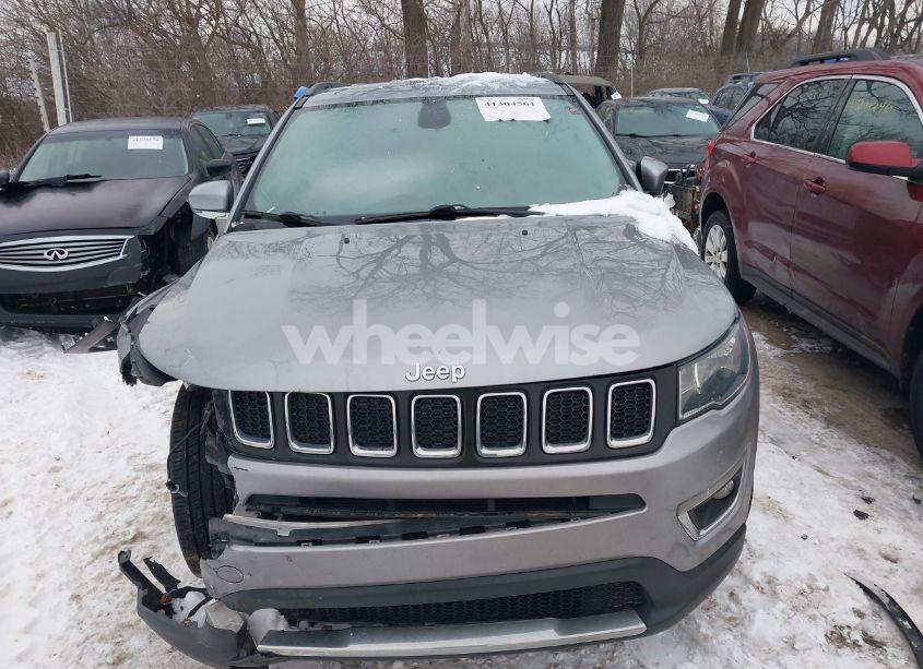 Photo 12 of 2019 Jeep Compass LIMITED FWD (VIN 3C4NJCCB0KT819355)
