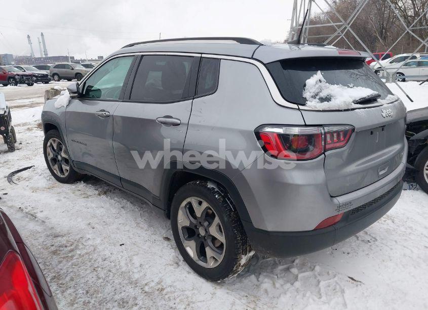 Photo 3 of 2019 Jeep Compass LIMITED FWD (VIN 3C4NJCCB0KT819355)