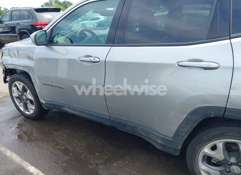 Photo 17 of 2021 Jeep Compass LIMITED FWD (VIN 3C4NJCCB0MT573569)