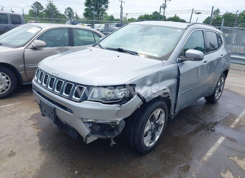Photo 2 of 2021 Jeep Compass LIMITED FWD (VIN 3C4NJCCB0MT573569)