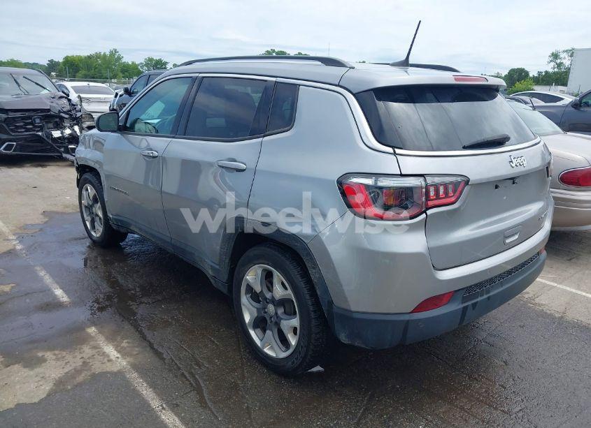 Photo 3 of 2021 Jeep Compass LIMITED FWD (VIN 3C4NJCCB0MT573569)