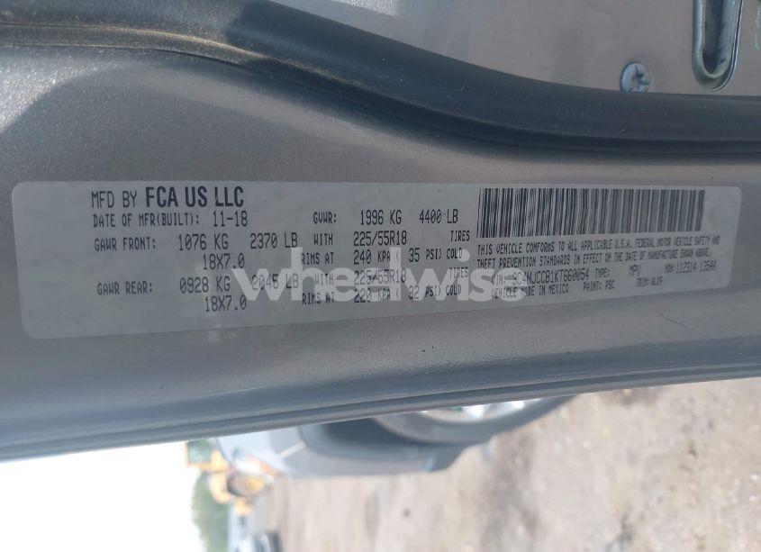 Photo 9 of 2019 Jeep Compass LIMITED FWD (VIN 3C4NJCCB1KT660054)