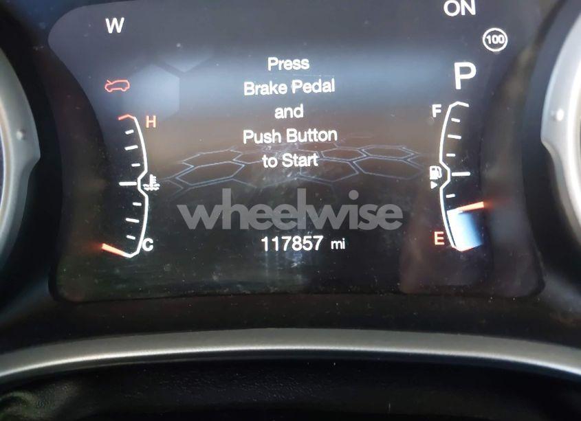 Photo 16 of 2019 Jeep Compass LIMITED FWD (VIN 3C4NJCCB1KT662659)