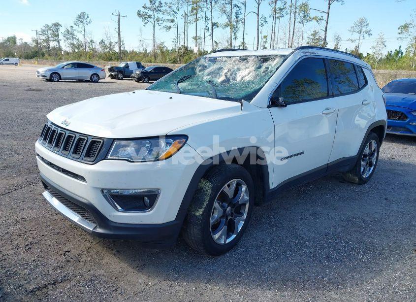 Photo 2 of 2019 Jeep Compass LIMITED FWD (VIN 3C4NJCCB1KT675802)