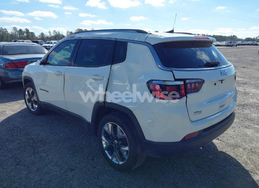 Photo 3 of 2019 Jeep Compass LIMITED FWD (VIN 3C4NJCCB1KT675802)