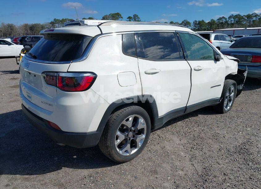 Photo 4 of 2019 Jeep Compass LIMITED FWD (VIN 3C4NJCCB1KT675802)