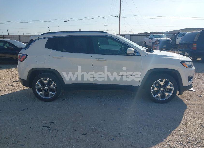 Photo 13 of 2020 Jeep Compass LIMITED FWD (VIN 3C4NJCCB1LT123329)