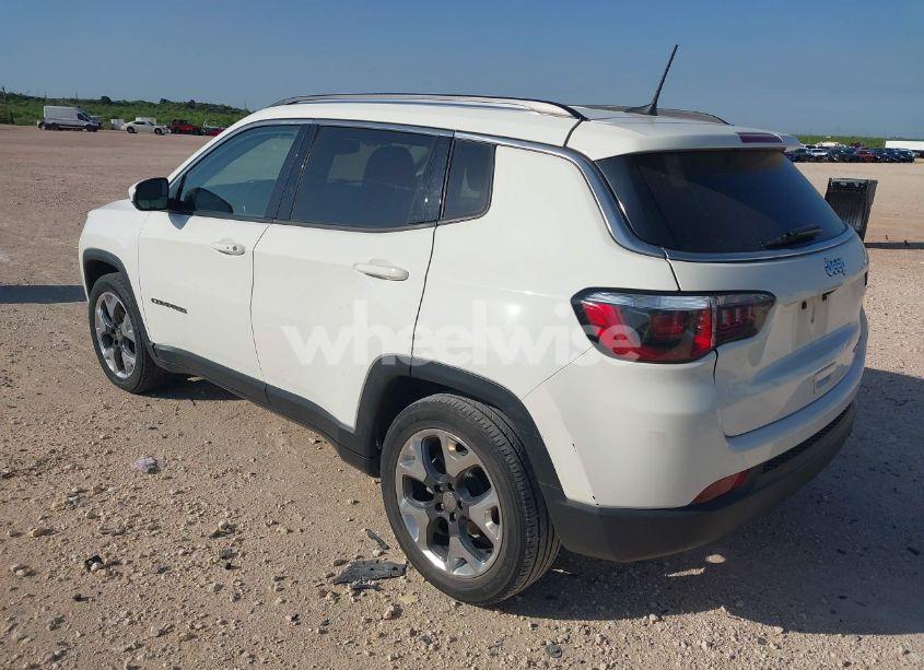 Photo 3 of 2020 Jeep Compass LIMITED FWD (VIN 3C4NJCCB1LT123329)
