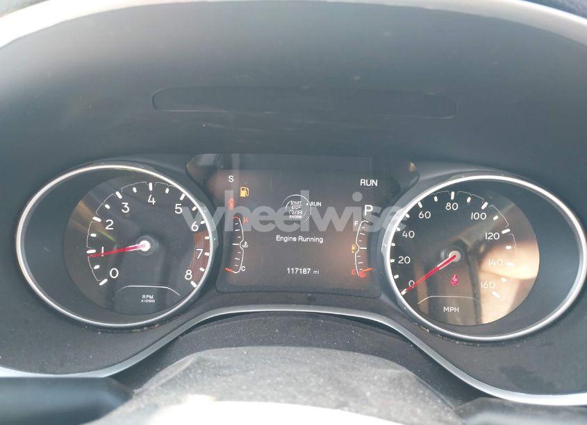 Photo 7 of 2020 Jeep Compass LIMITED FWD (VIN 3C4NJCCB1LT123329)